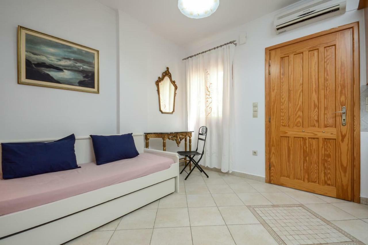 Independent Agapitos Apart , 2Bdrm, Private Patio Naxos City Exteriör bild